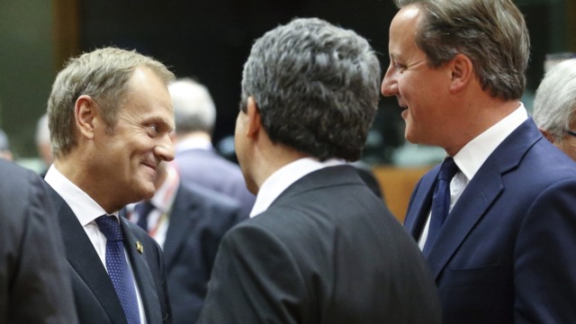 Ceną poparcia Camerona dla Tuska była zgoda na ograniczenie zasiłków dla Polaków na Wyspach?